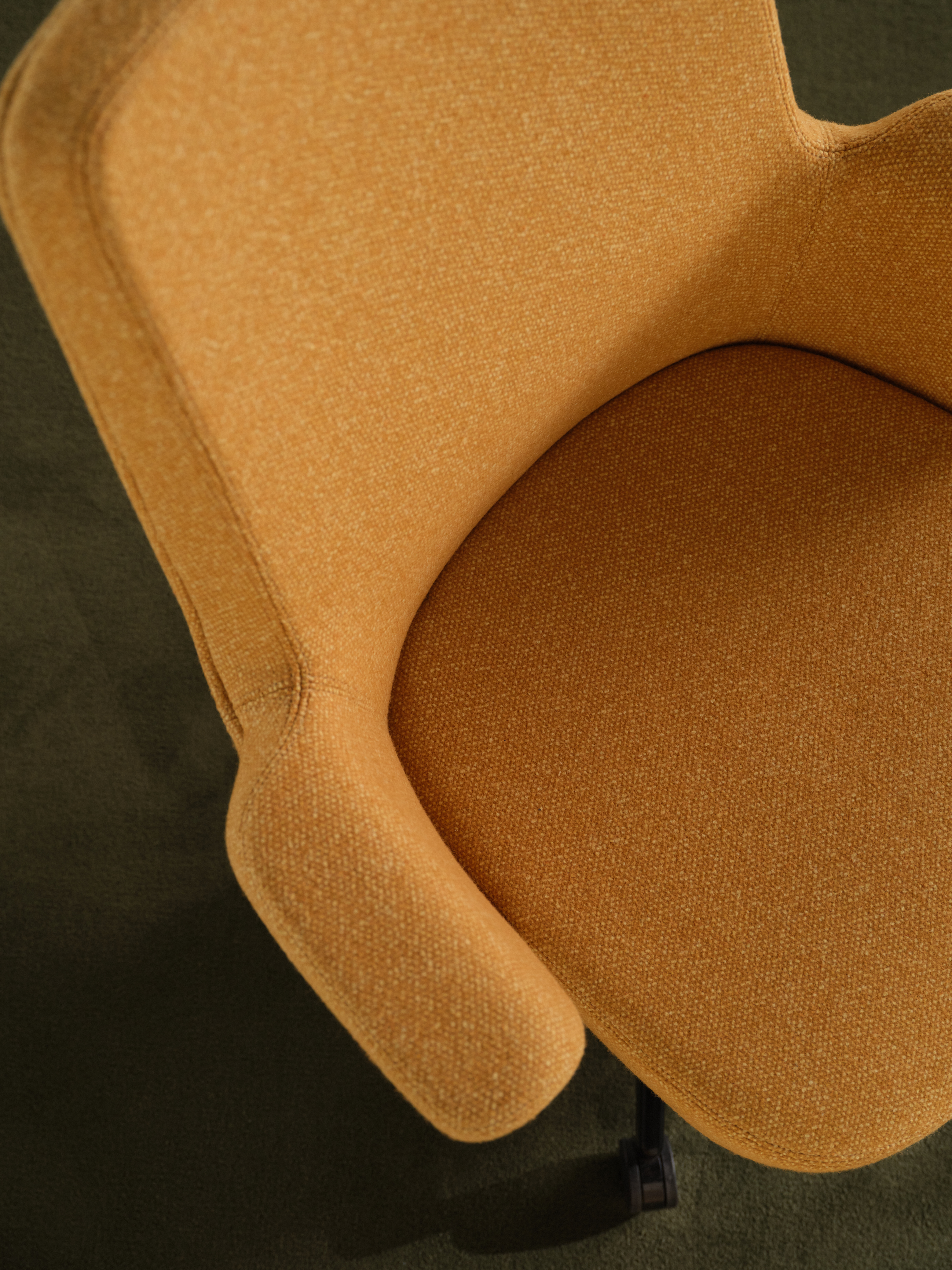 Summa chair